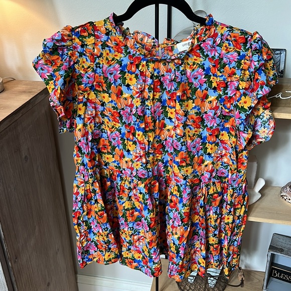 NWT Umgee USA Floral Blouse Size Small - Picture 4 of 7